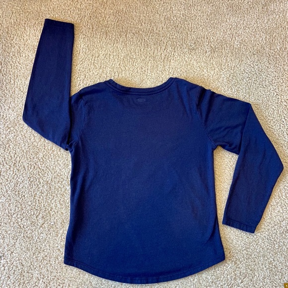 Old Navy Graphic Long Sleeve Tee - Picture 5 of 6